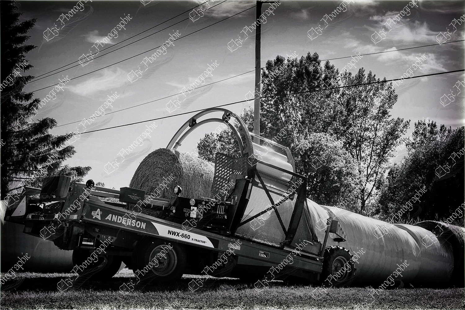 elze_photo_9354_foin_sec_enrobage_hay_wrapping_machinery_anderson